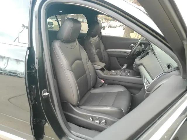 2019 Cadillac XT4 Premium Luxury