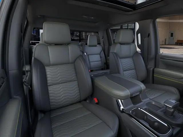 2026 Chevrolet Silverado 1500 4WD Crew Cab Short Bed ZR2