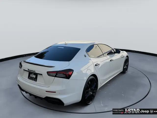 2021 Maserati Ghibli Trofeo