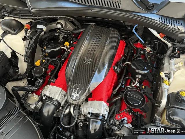 2021 Maserati Ghibli Trofeo