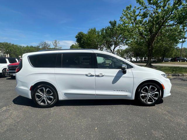 2026 Chrysler Pacifica Pinnacle