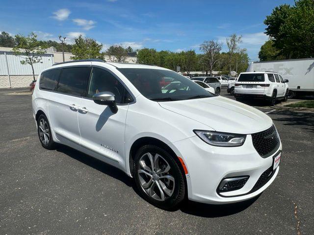 2026 Chrysler Pacifica Pinnacle