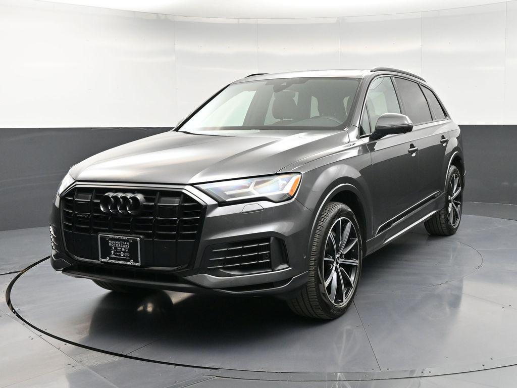 2022 Audi Q7 Premium Plus