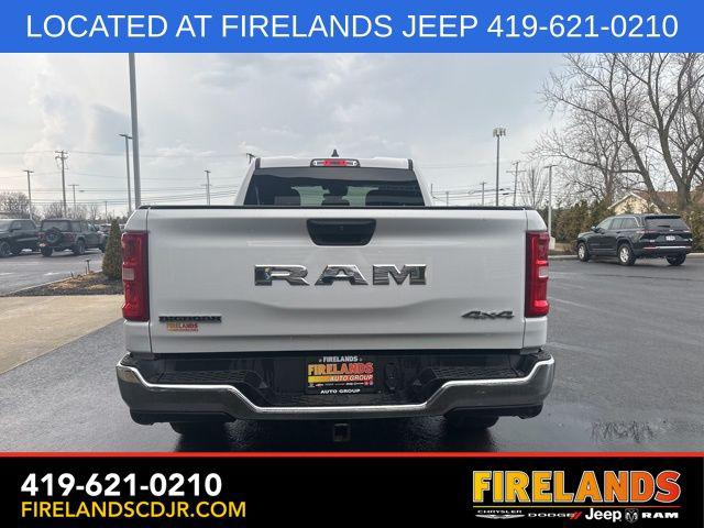 2025 Ram 1500 Big Horn Crew Cab 4x4 64 Box