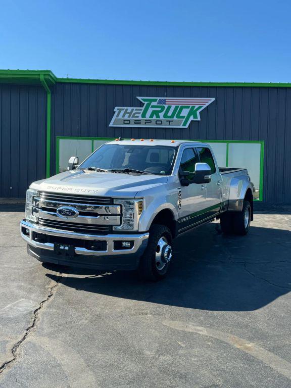 2019 Ford F-350 LARIAT