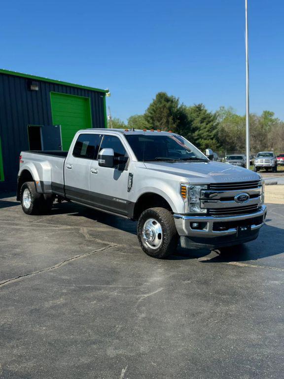 2019 Ford F-350 LARIAT