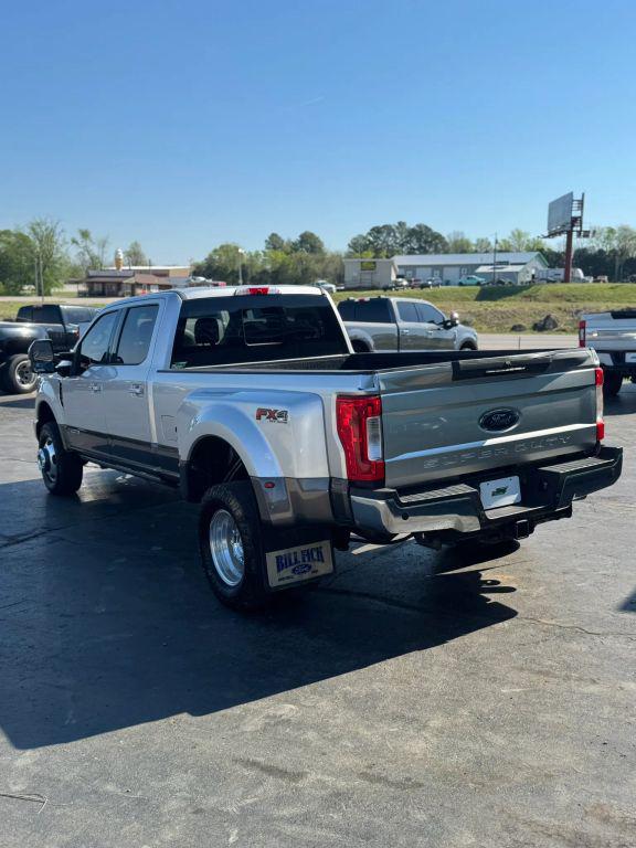 2019 Ford F-350 LARIAT