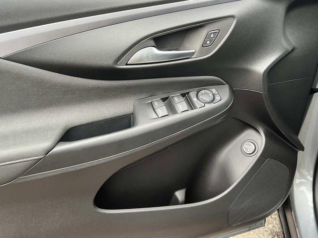 2026 Buick NV Preferred FWD