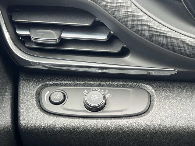 2026 Buick NV Preferred FWD