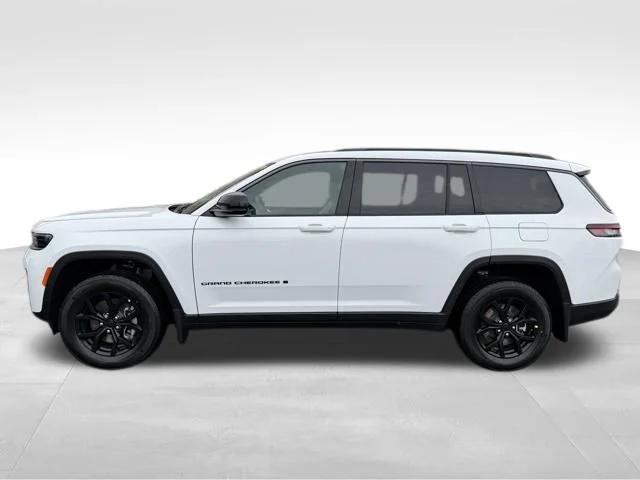 2026 Jeep Grand Cherokee L Altitude 4x4