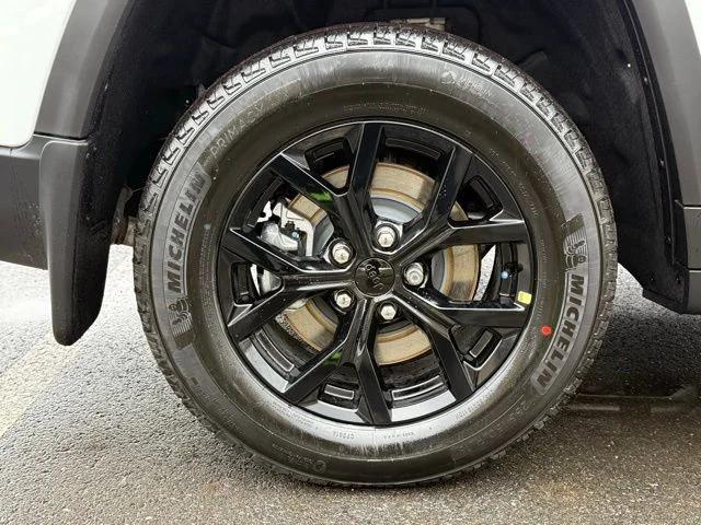 2026 Jeep Grand Cherokee L Altitude 4x4