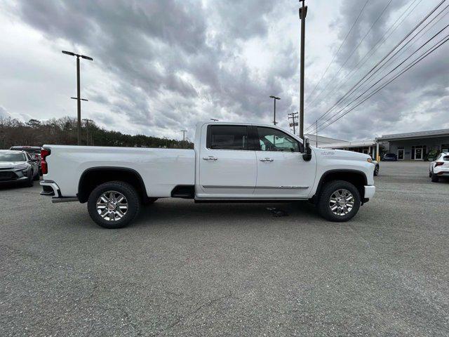 2026 Chevrolet Silverado 2500HD Crew Cab, Long Bed, High Country, 4WD