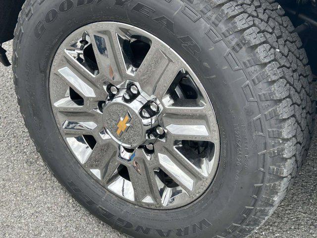 2026 Chevrolet Silverado 2500HD Crew Cab, Long Bed, High Country, 4WD