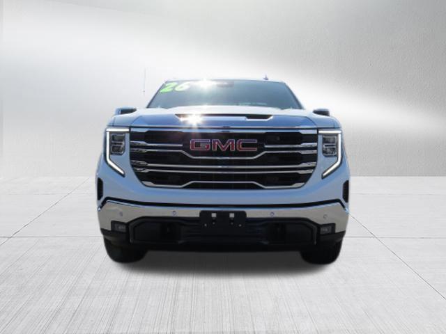 2026 GMC Sierra 1500 Crew Cab, Short Bed, SLT, 4WD