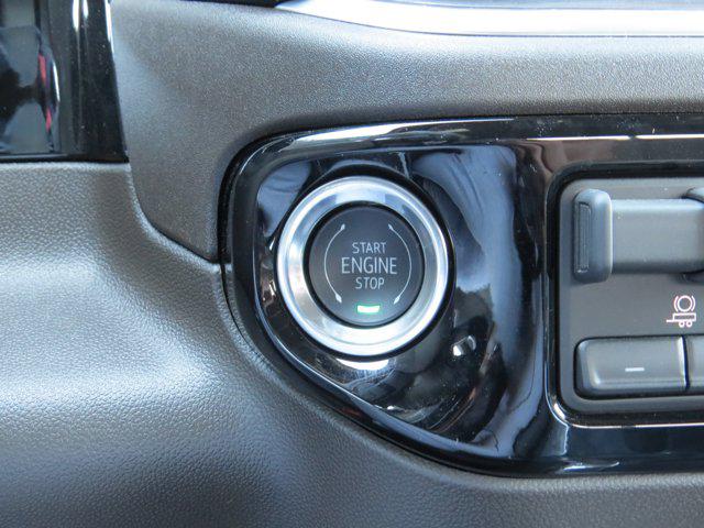 2026 GMC Sierra 1500 Crew Cab, Short Bed, SLT, 4WD