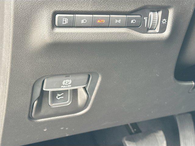 2026 Jeep Cherokee Overland 4x4