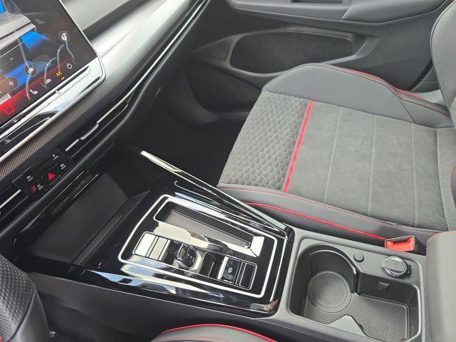 2026 Volkswagen Golf GTI SE