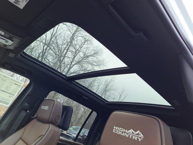 2026 Chevrolet Suburban High Country, 4WD
