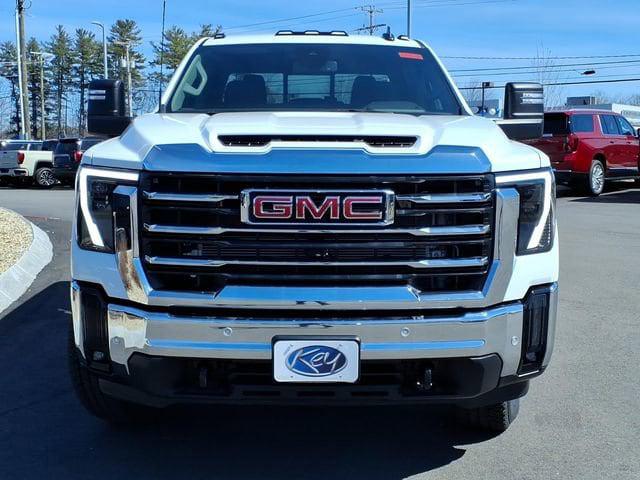 2025 GMC Sierra 2500HD 4WD Crew Cab Standard Bed SLE