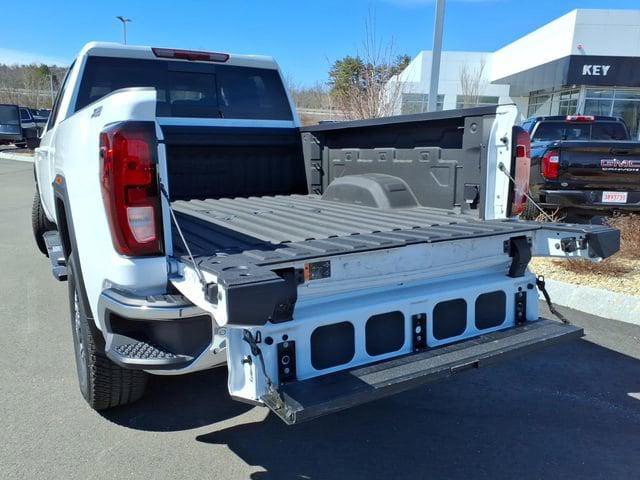 2025 GMC Sierra 2500HD 4WD Crew Cab Standard Bed SLE