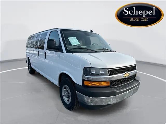 2025 Chevrolet Express Passenger RWD 3500 Extended Wheelbase LT for sale in Merrillville, IN