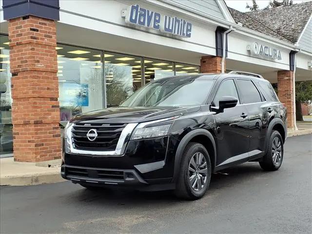 2025 Nissan Pathfinder SV 4WD for sale in Sylvania, OH