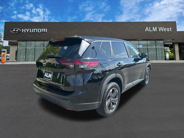 2025 Nissan Rogue SV FWD