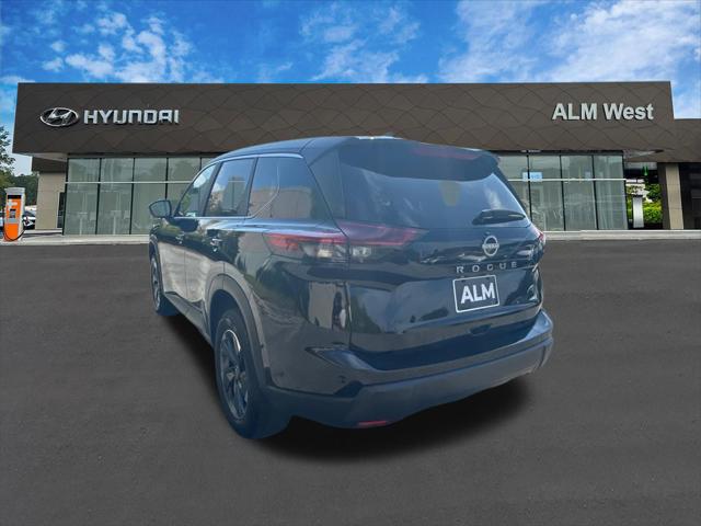 2025 Nissan Rogue SV FWD