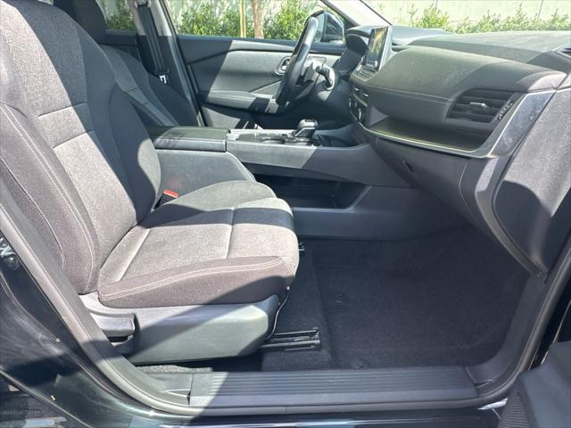 2025 Nissan Rogue SV FWD