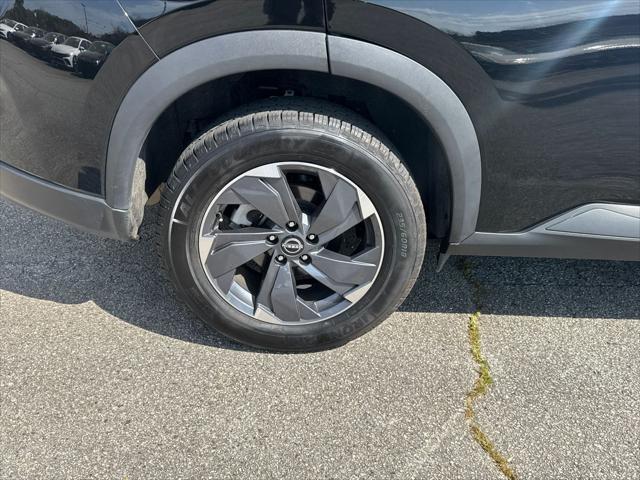 2025 Nissan Rogue SV FWD