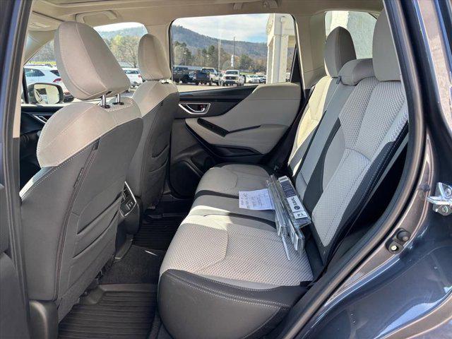 2024 Subaru Forester Premium