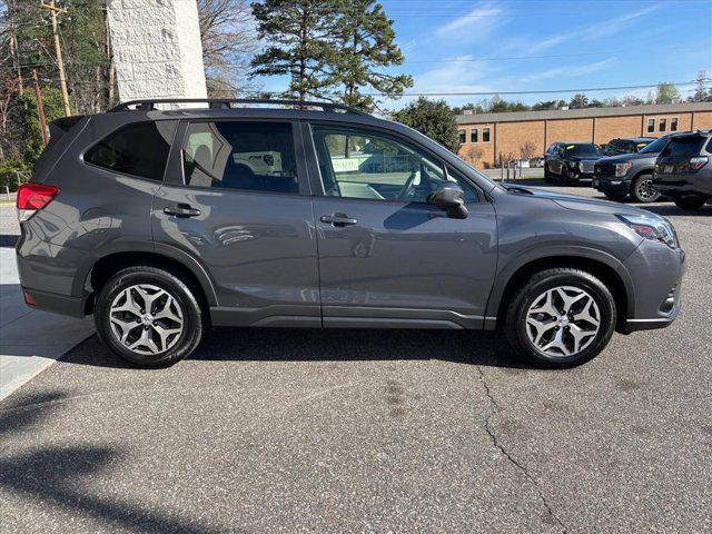 2024 Subaru Forester Premium