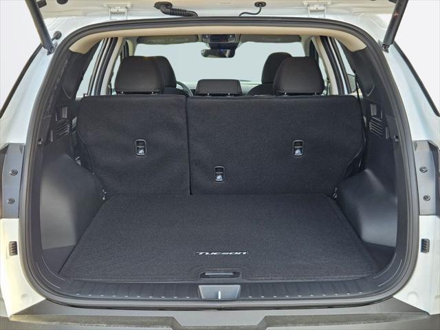 2026 Hyundai Tucson Hybrid SEL