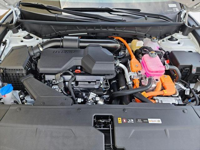 2026 Hyundai Tucson Hybrid SEL