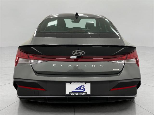 2026 Hyundai Elantra Hybrid SEL Sport