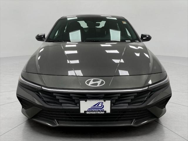 2026 Hyundai Elantra Hybrid SEL Sport