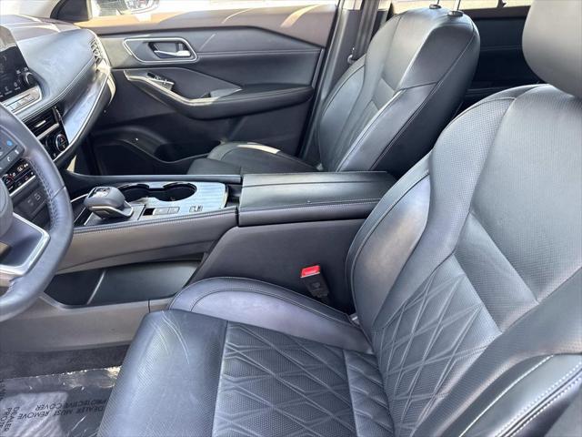 2023 Nissan Rogue Platinum FWD