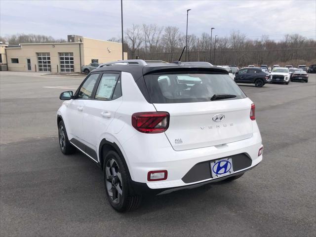 2026 Hyundai Venue SEL w/Two-Tone Roof