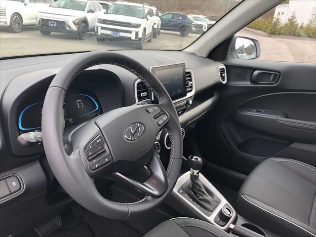 2026 Hyundai Venue SEL w/Two-Tone Roof