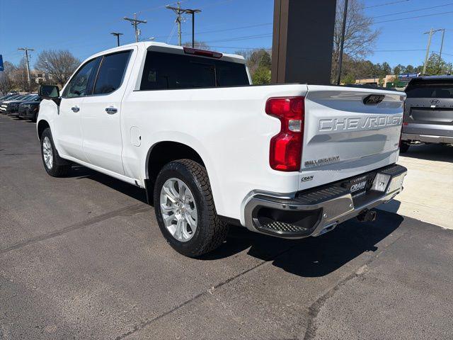 2025 Chevrolet Silverado 1500 4WD Crew Cab Short Bed LTZ