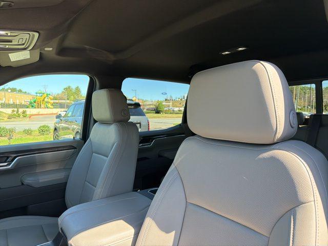 2025 Chevrolet Silverado 1500 4WD Crew Cab Short Bed LTZ