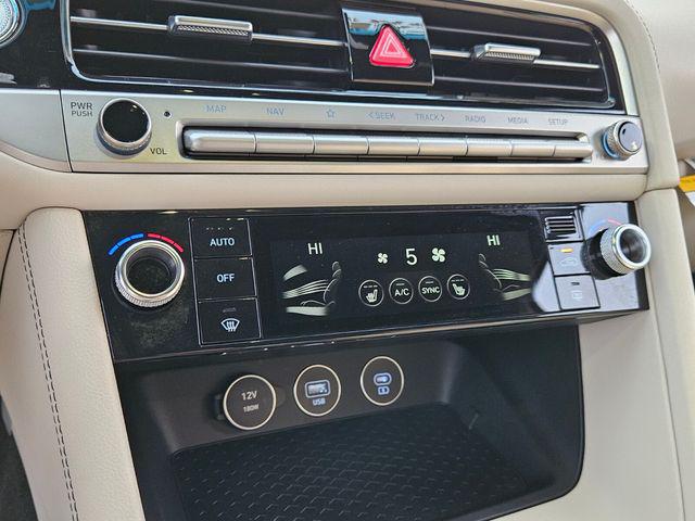 2026 Genesis G70 2.5T RWD