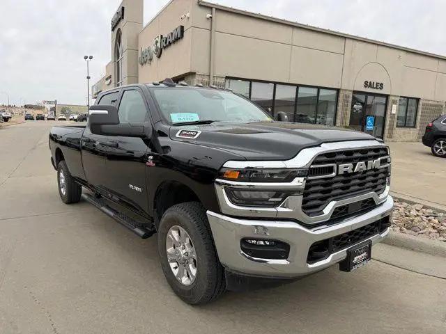 2025 Ram 3500 Big Horn Crew Cab 4x4 8' Box for sale in Yankton, SD