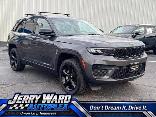 2023 Jeep Grand Cherokee Altitude 4x4 for sale in Union City, TN