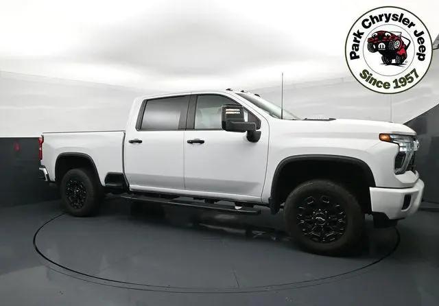2024 Chevrolet Silverado 3500HD 4WD Crew Cab Standard Bed LT for sale in Burnsville, MN