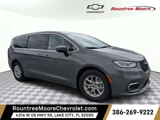 2023 Chrysler Pacifica Touring L for sale in Lake City, FL