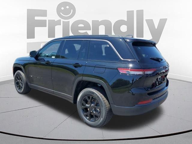2026 Jeep Grand Cherokee Altitude 4x4