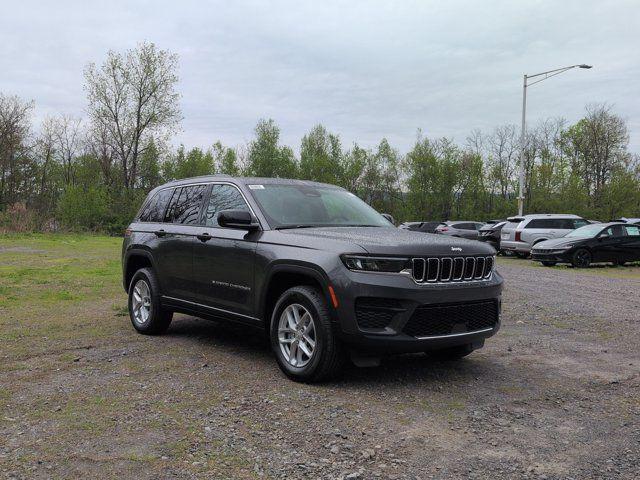 2026 Jeep Grand Cherokee GRAND CHEROKEE LAREDO 4X4