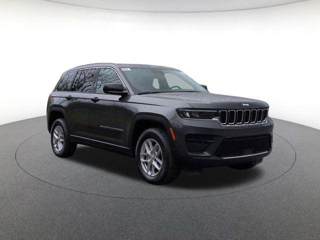 2026 Jeep Grand Cherokee GRAND CHEROKEE LAREDO 4X4 2026 Jeep Grand Cherokee GRAND CHEROKEE LAREDO 4X4