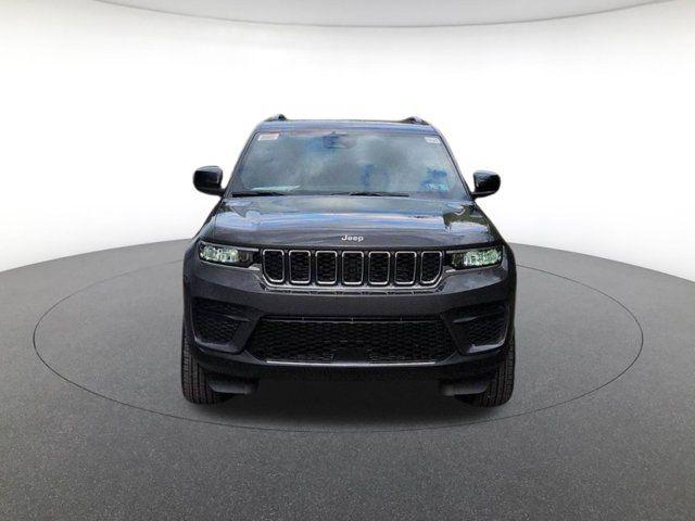 2026 Jeep Grand Cherokee GRAND CHEROKEE LAREDO 4X4